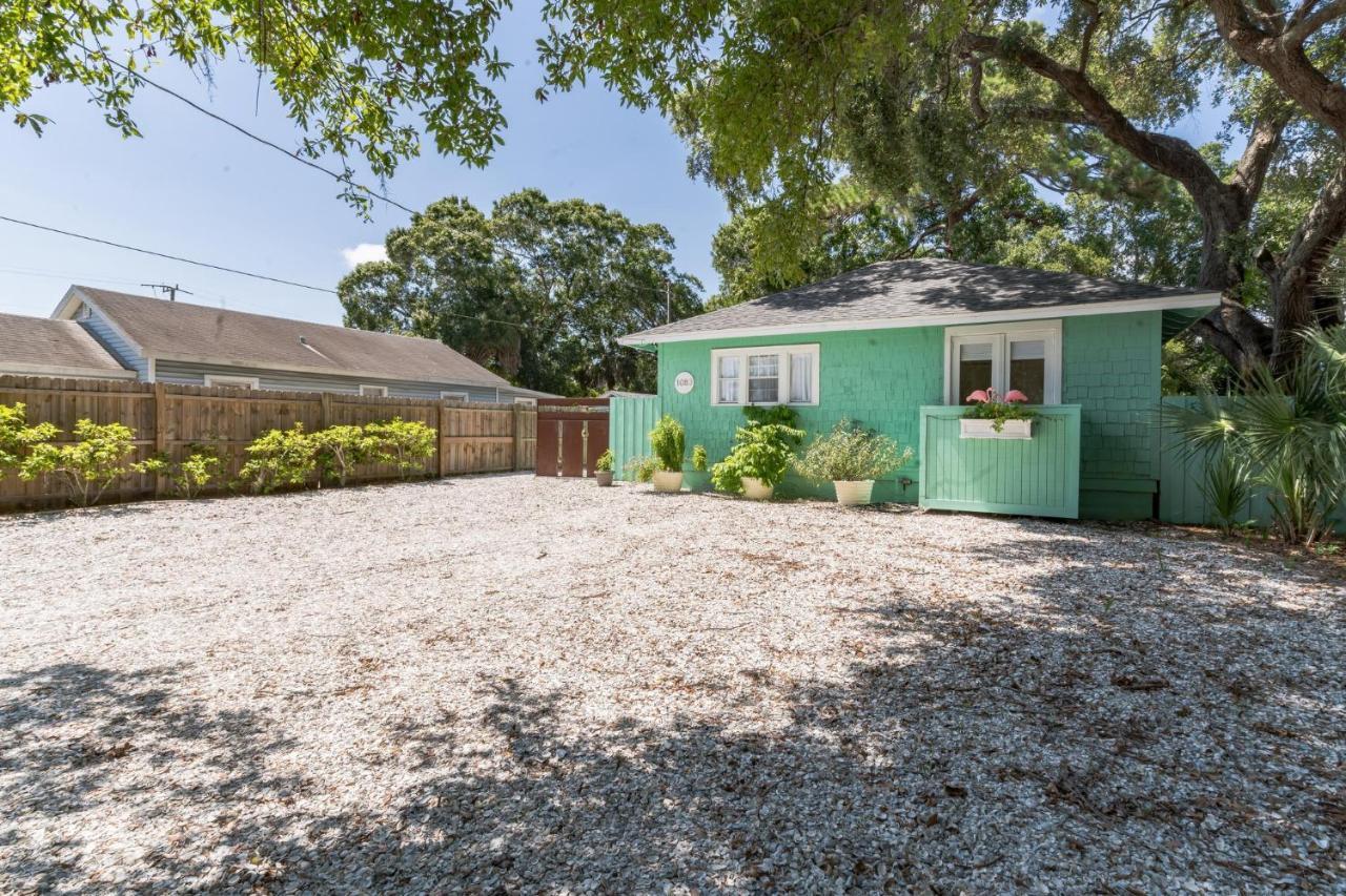 Sarasota, Fl Bungalow - Bright & Breezy Coastal Vibes - 10 Mins To White Sand Beaches Home Экстерьер фото