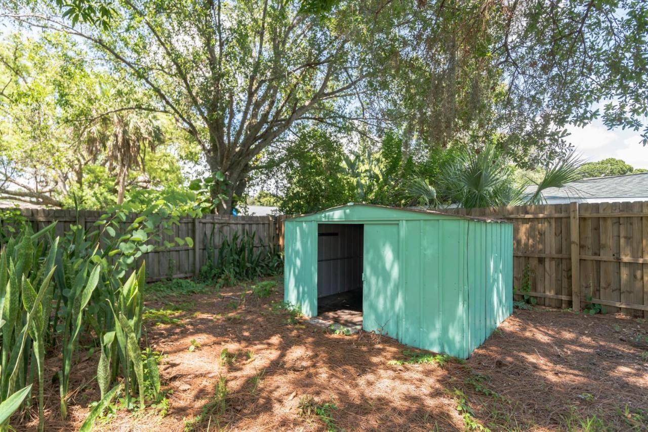 Sarasota, Fl Bungalow - Bright & Breezy Coastal Vibes - 10 Mins To White Sand Beaches Home Экстерьер фото